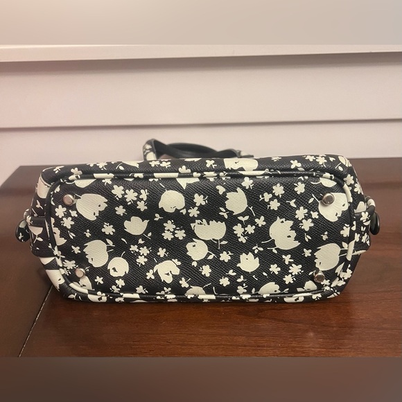 Sold - Picture 8 of 9